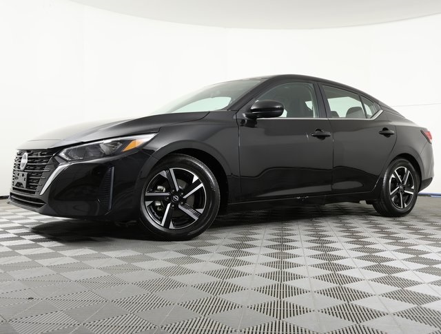 2025 Nissan Sentra SV's photo