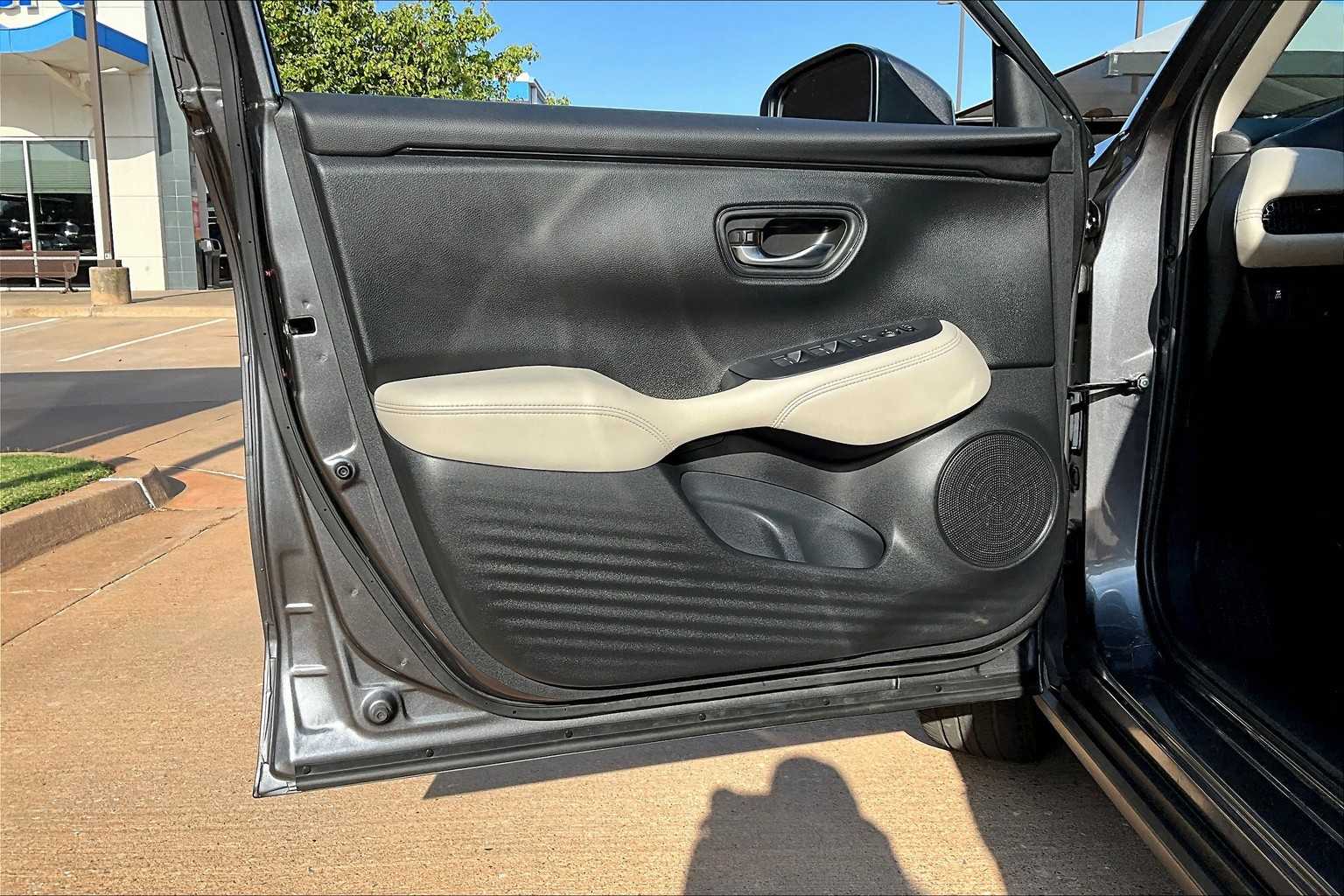 2024 Honda HR-V LX photo 18