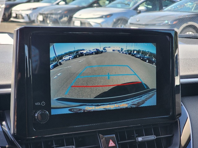 2025 Toyota Corolla LE photo 13