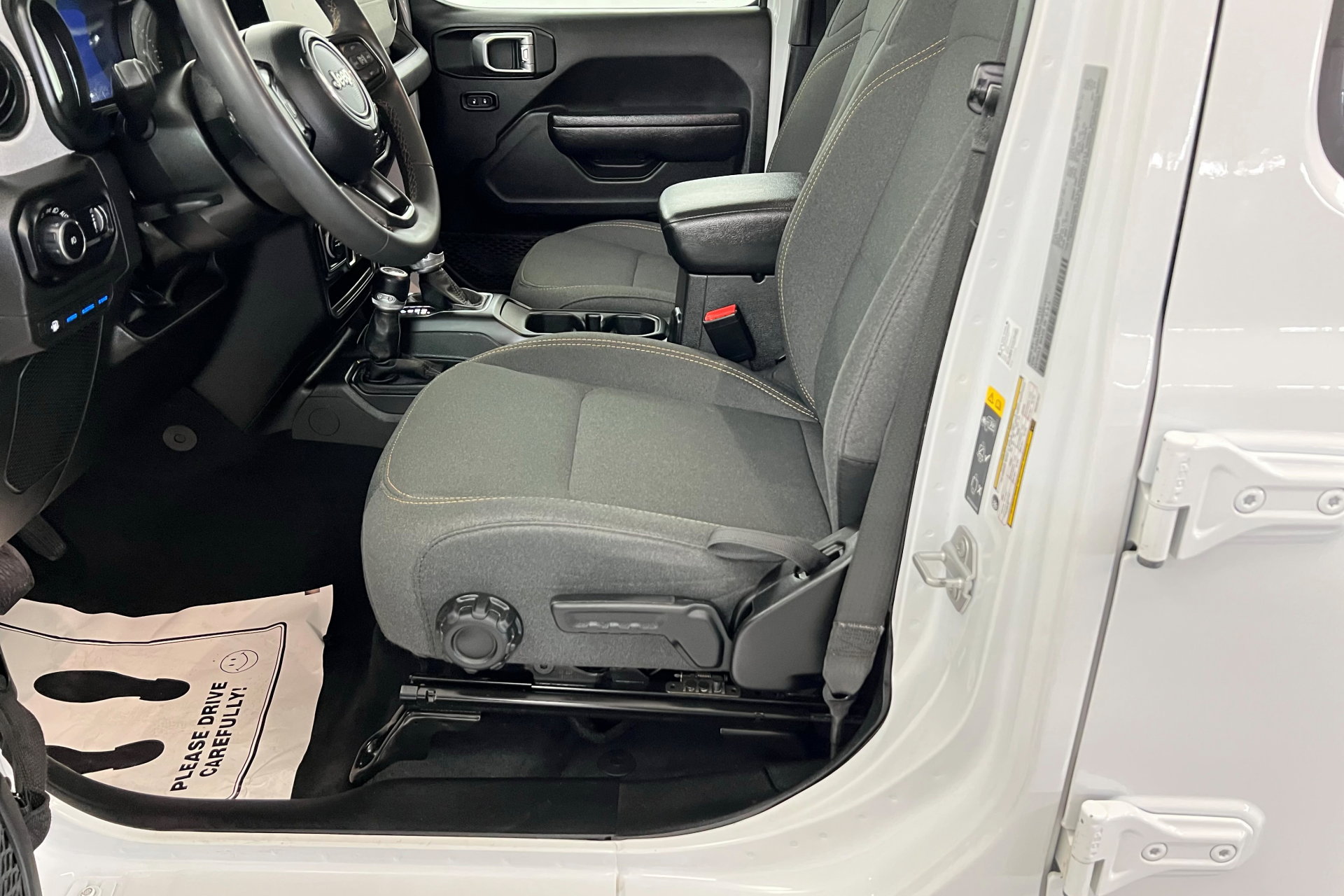 2024 Jeep Wrangler 4xe Sport S photo 17