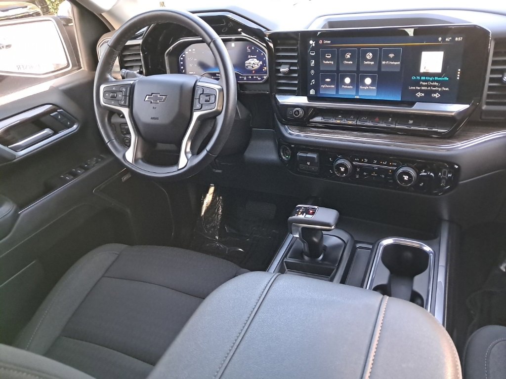 2023 Chevrolet Silverado 1500 RST photo 20