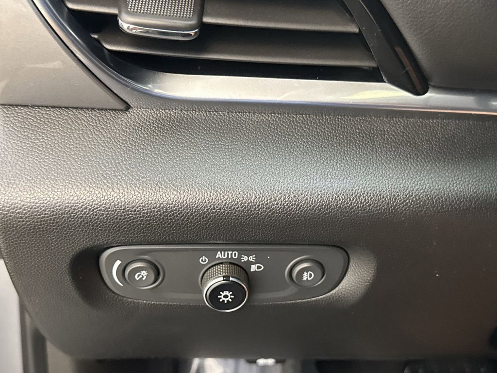 2019 Chevrolet Traverse 3LT photo 13