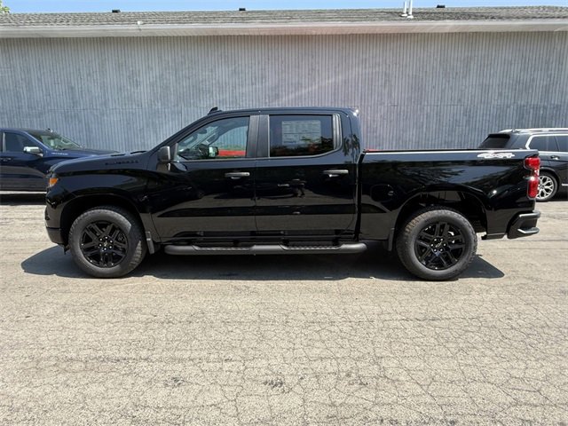 2025 Chevrolet Silverado 1500 Custom photo 7