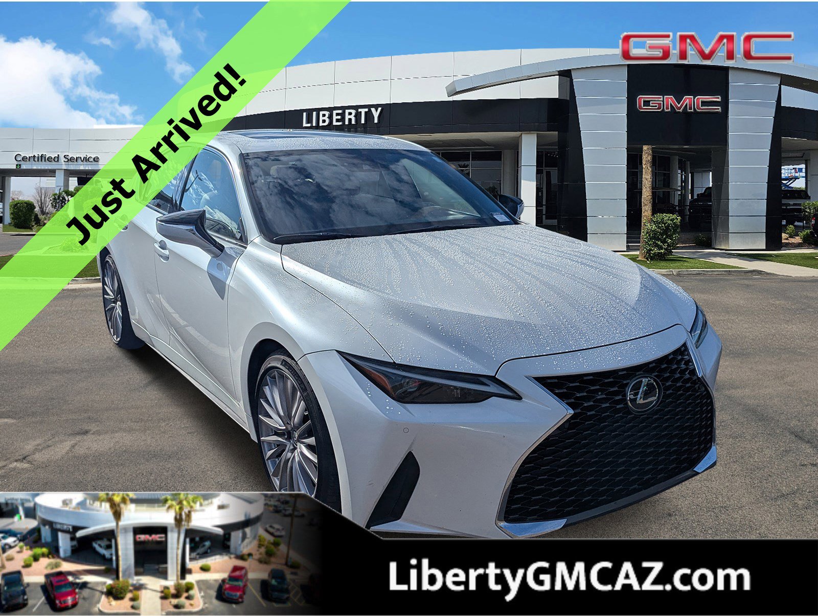 2023 Lexus IS 300's photo