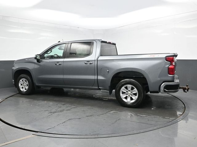 2021 Chevrolet Silverado 1500 LT photo 2