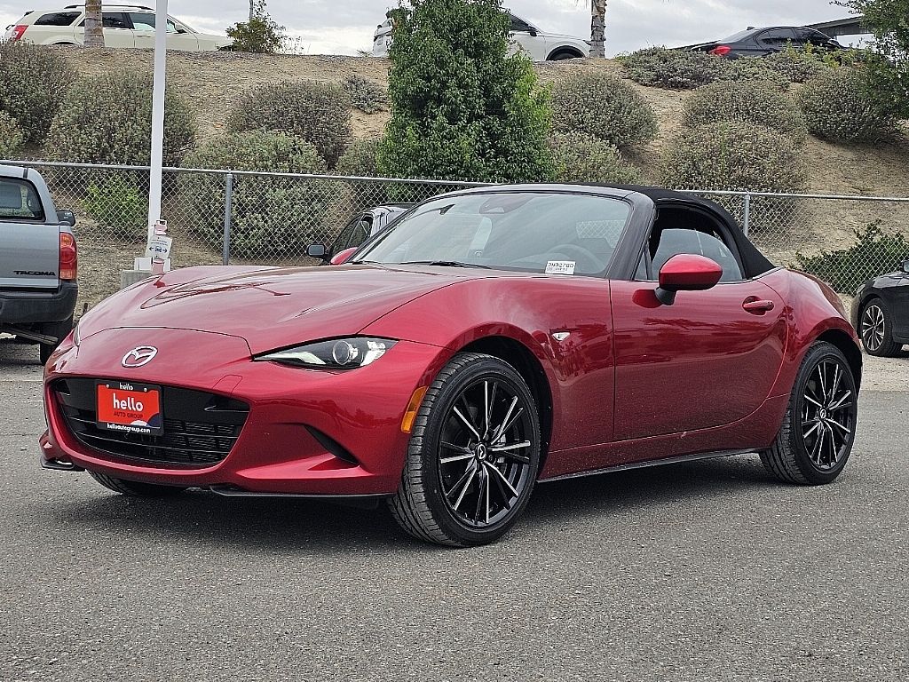 2025 Mazda MX-5 Miata Miata Grand Touring photo 4