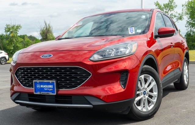 2020 Ford Escape SE's photo