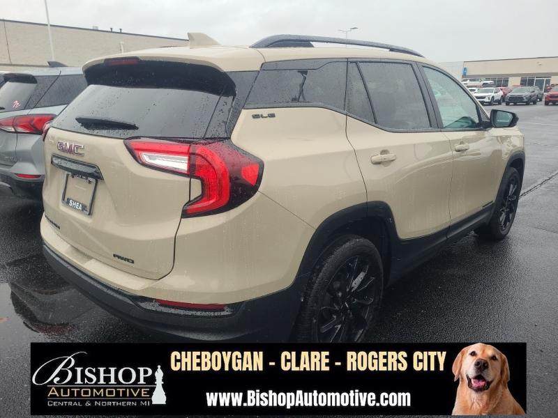 2023 Gmc Terrain SLE photo 2