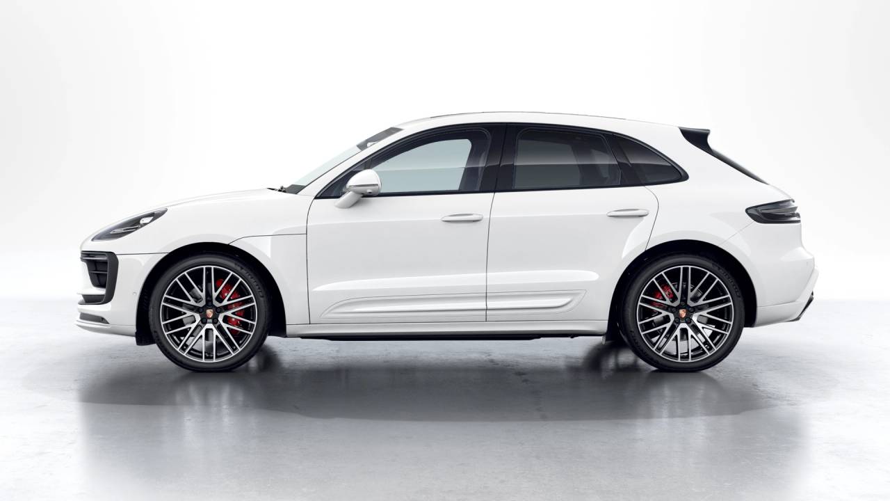 2026 Porsche Macan S photo 2