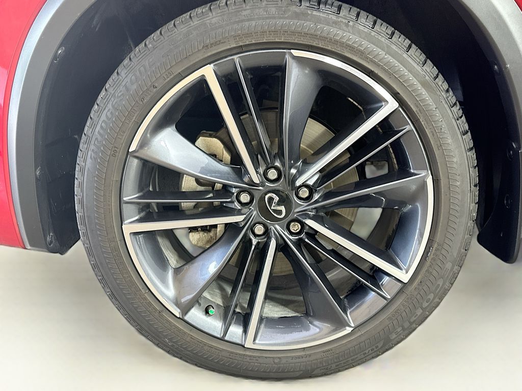 2023 Infiniti QX55 Essential photo 40