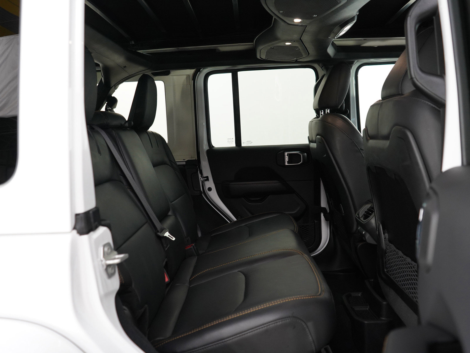 2024 Jeep Wrangler Sahara 4xe photo 11