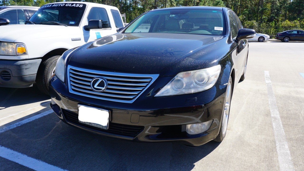2012 Lexus LS Base