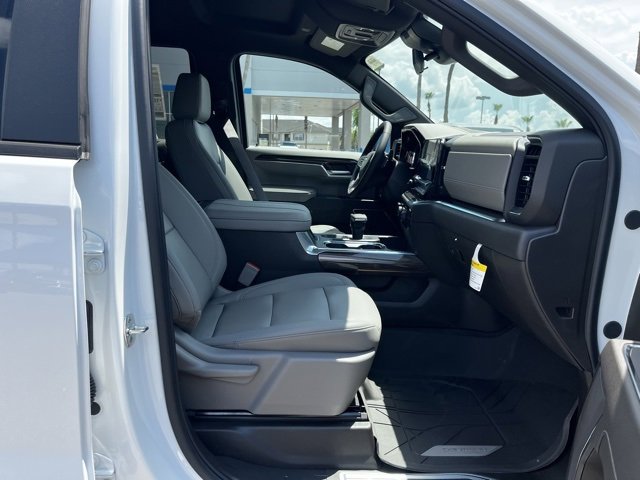 2026 Chevrolet Silverado 1500 LT photo 18