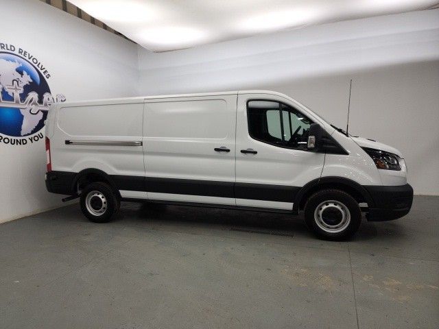 2024 Ford Transit Cargo Van photo 5