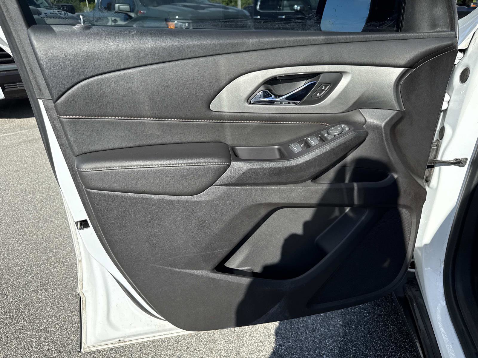 2020 Chevrolet Traverse LS photo 18