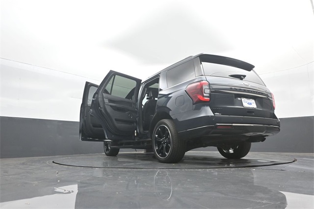 2023 Ford Expedition Limited photo 35