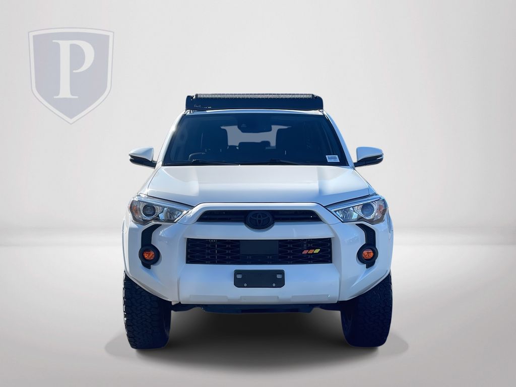 2021 Toyota 4Runner SR5 Premium photo 2