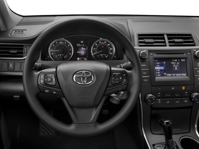 2017 Toyota Camry SE photo 21