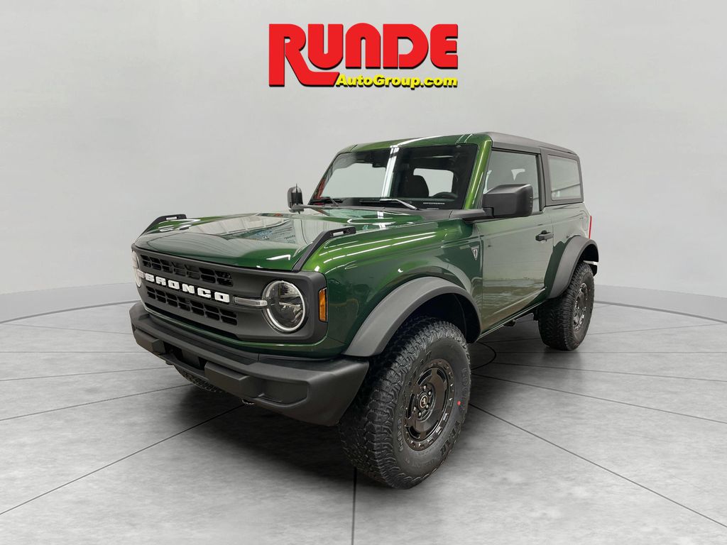 2025 Ford Bronco 2-Door Base's photo