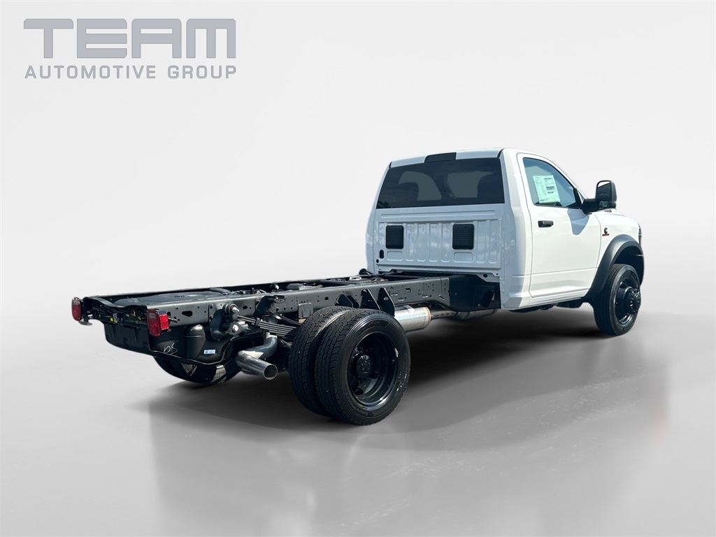 2025 Ram 4500 Tradesman photo 5