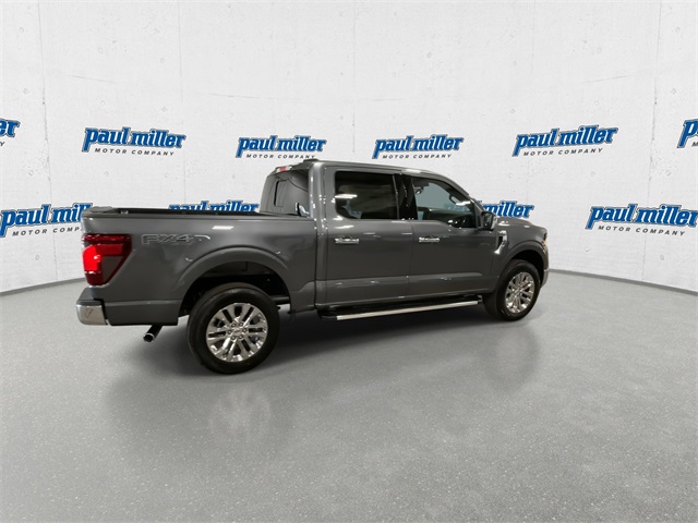 2025 Ford F-150 XLT photo 12