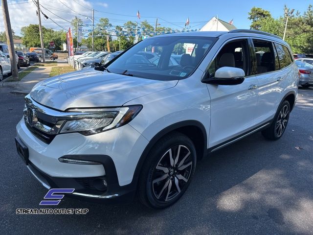 2022 Honda Pilot Touring photo 3