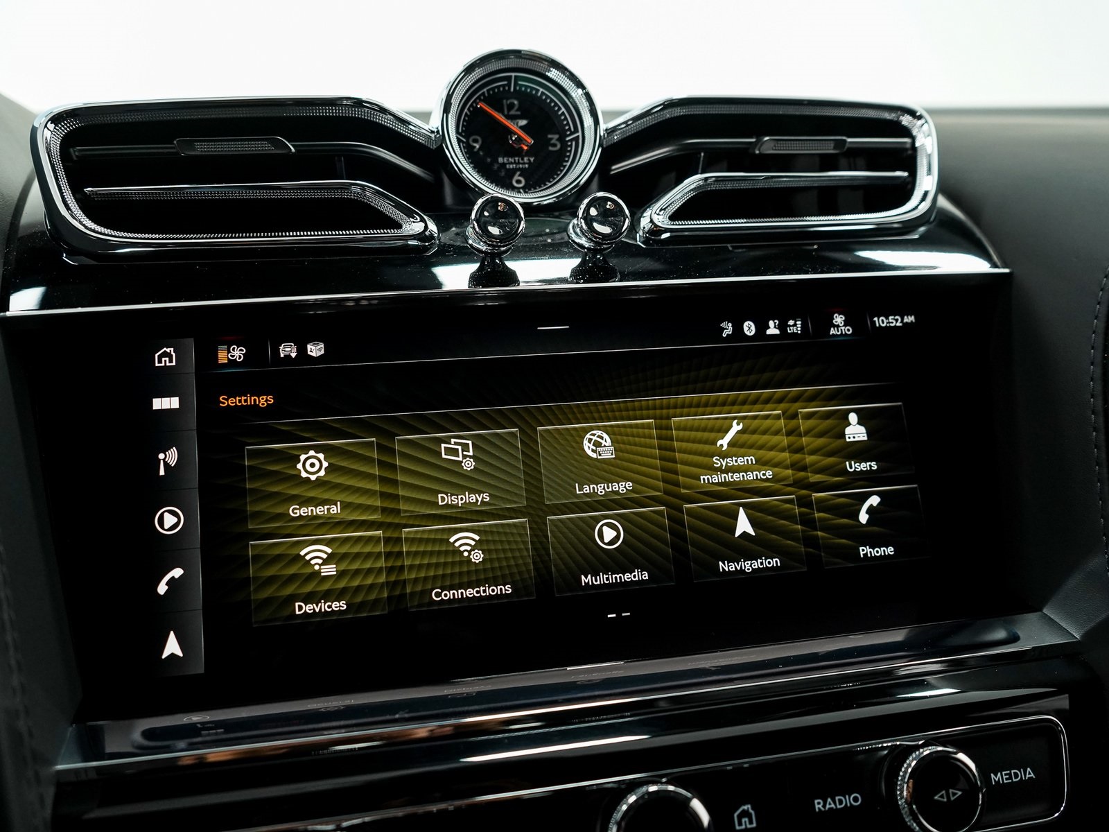 2024 Bentley Bentayga S V8 photo 34