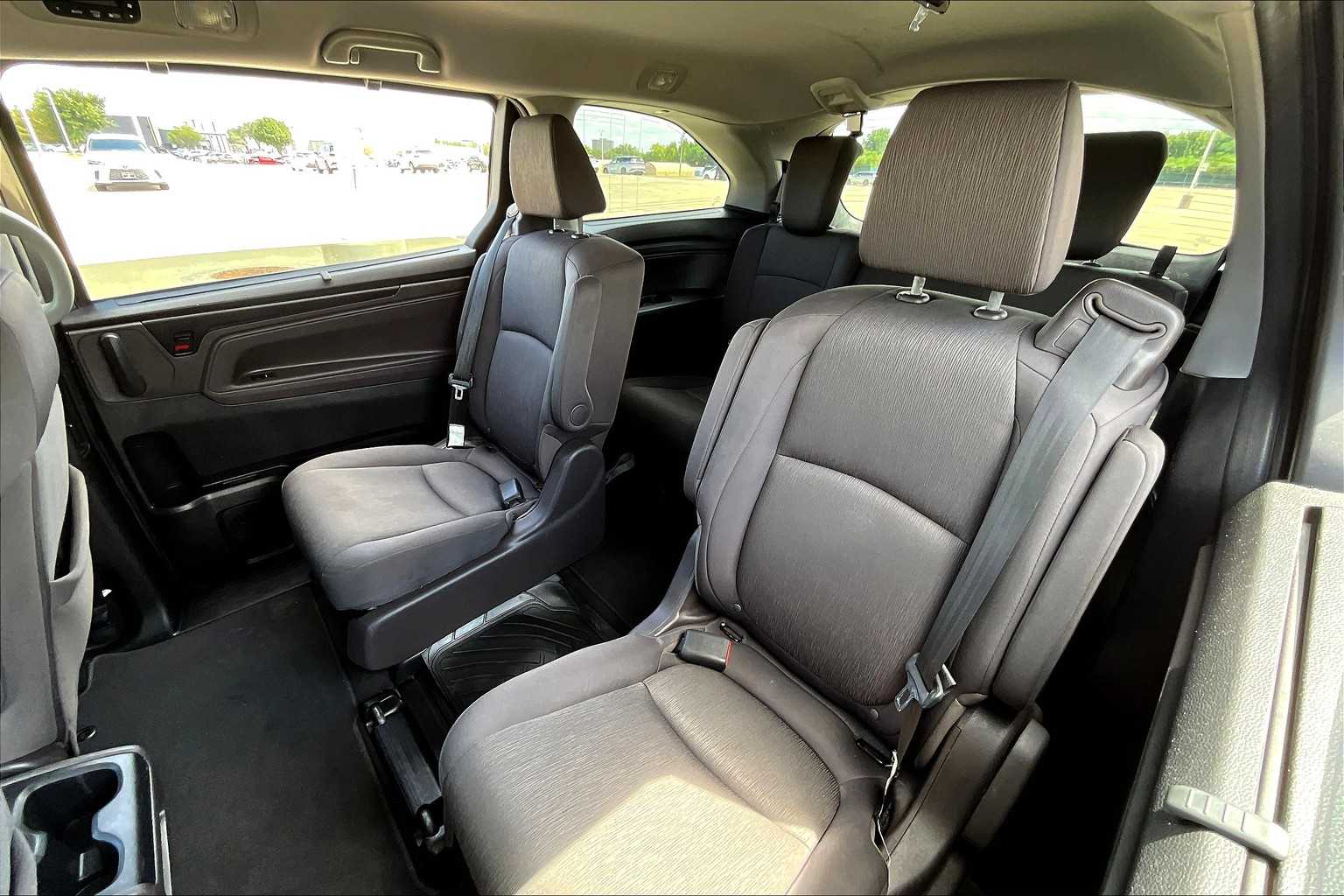 2019 Honda Odyssey EX photo 17