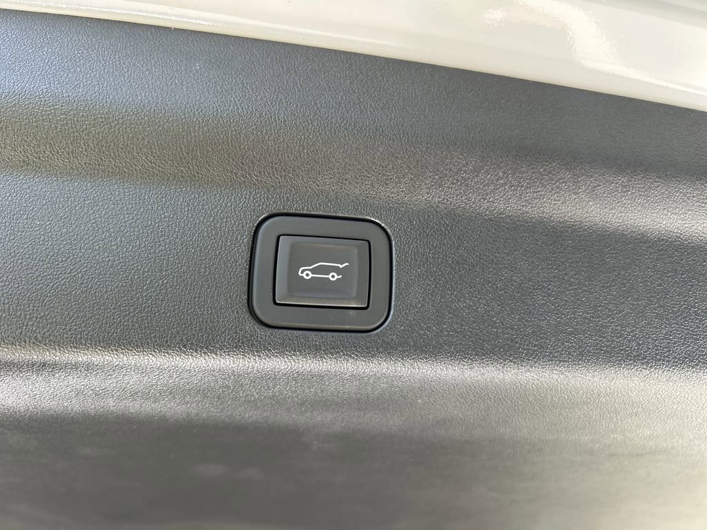 2026 Cadillac Escalade Sport photo 10