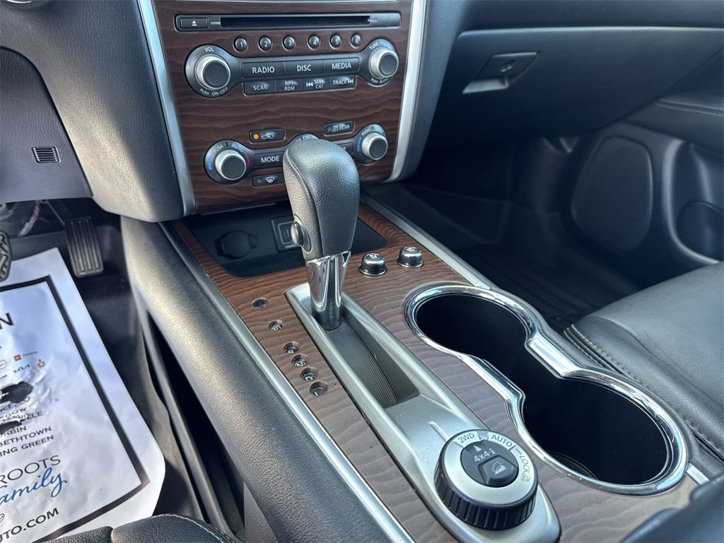 2019 Nissan Pathfinder Platinum photo 19