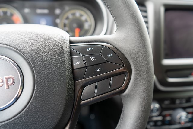 2022 Jeep Cherokee Trailhawk photo 16