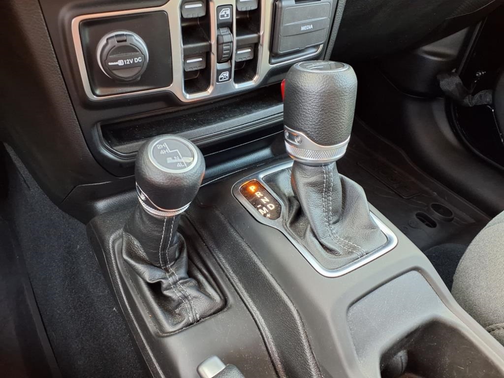 2024 Jeep Gladiator Sport photo 15
