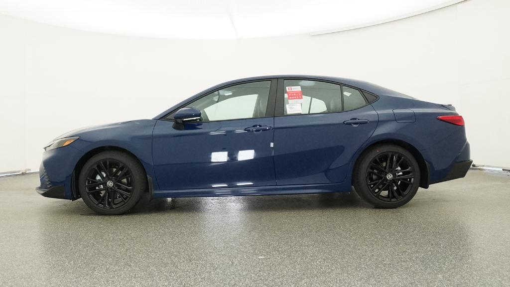 2026 Toyota Camry SE photo 10