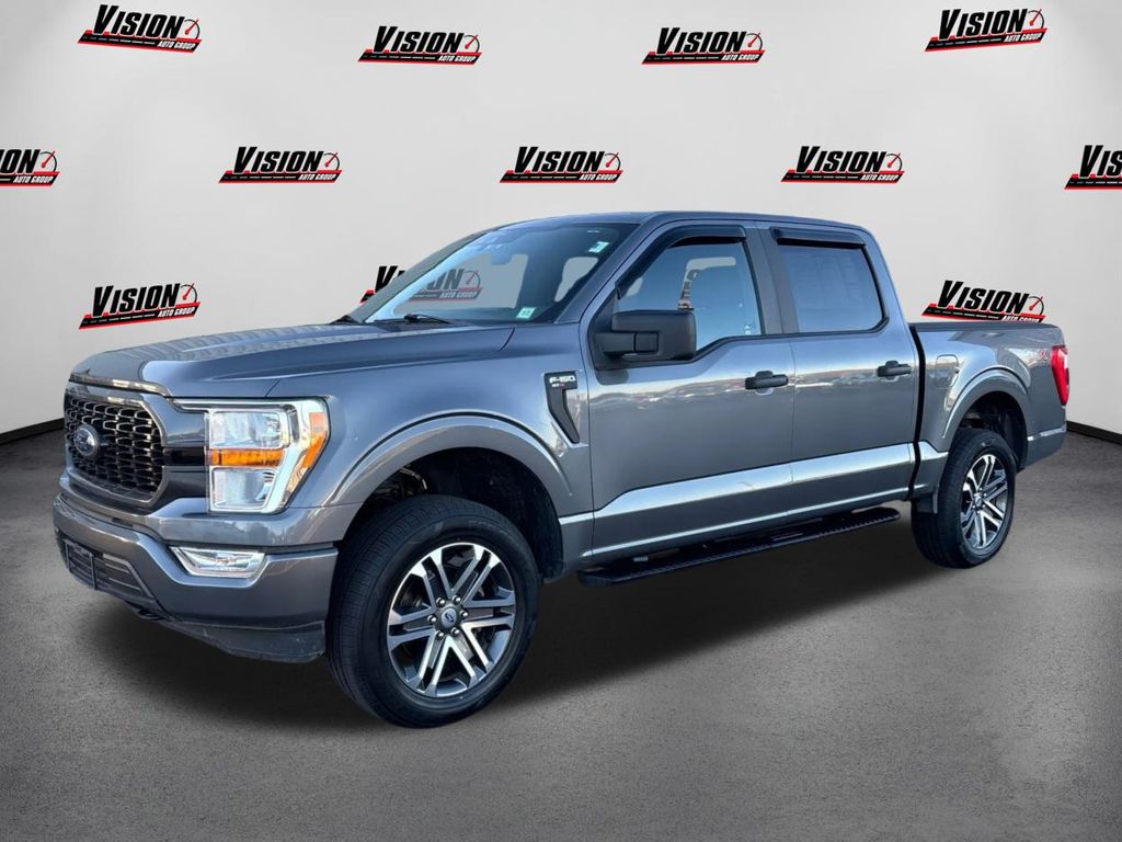 2021 Ford F-150 XL's photo