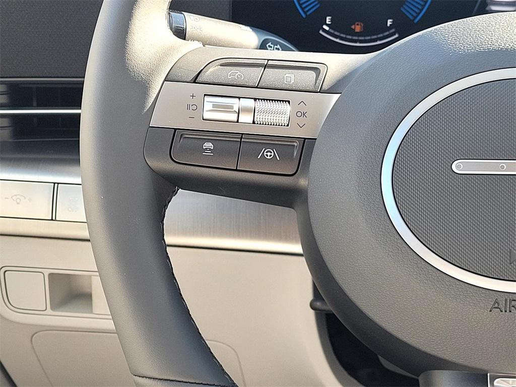 2026 Hyundai Kona SEL photo 21