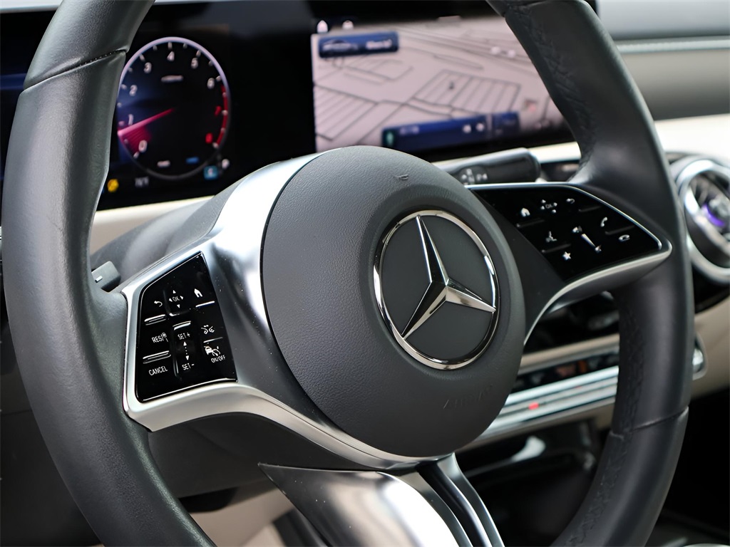 2024 Mercedes Benz CLA 250 4MATIC photo 18