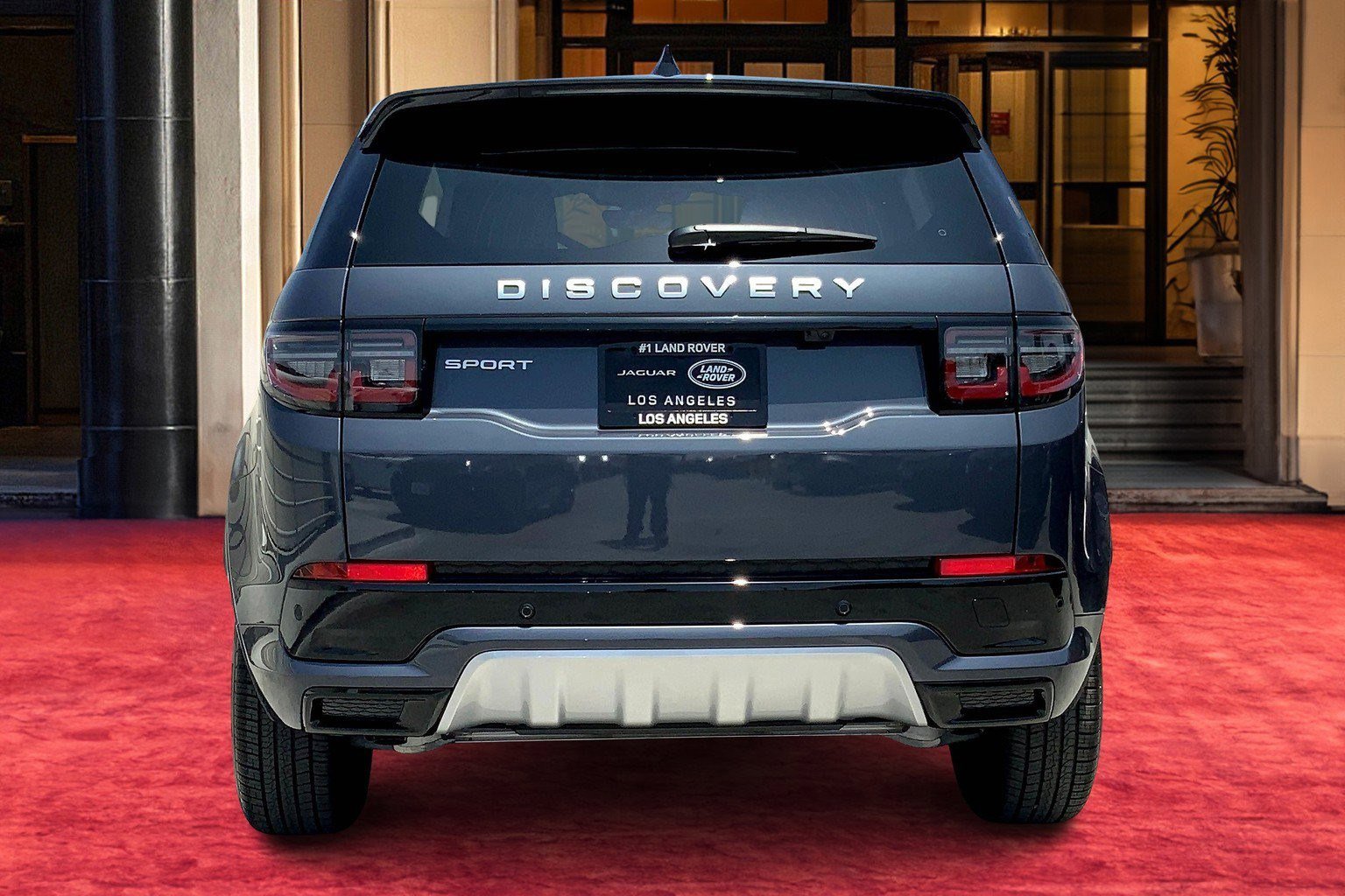 2025 Land Rover Discovery Sport S photo 2