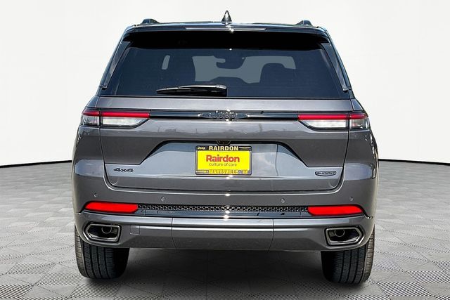 2025 Jeep Grand Cherokee Summit photo 4