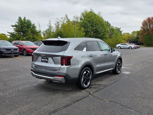 2025 Kia Sorento Plug-In Hybrid EX photo 4