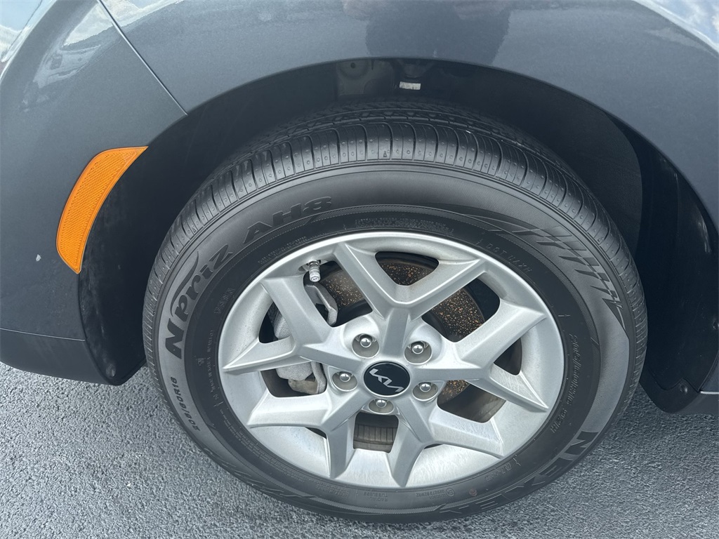 2025 Kia Soul LX photo 10
