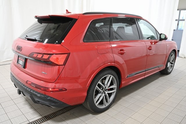 2026 Audi Q7 55 Prestige photo 2