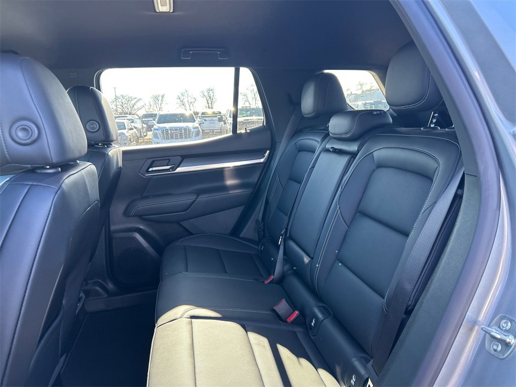 2026 GMC TERRAIN - Image 31