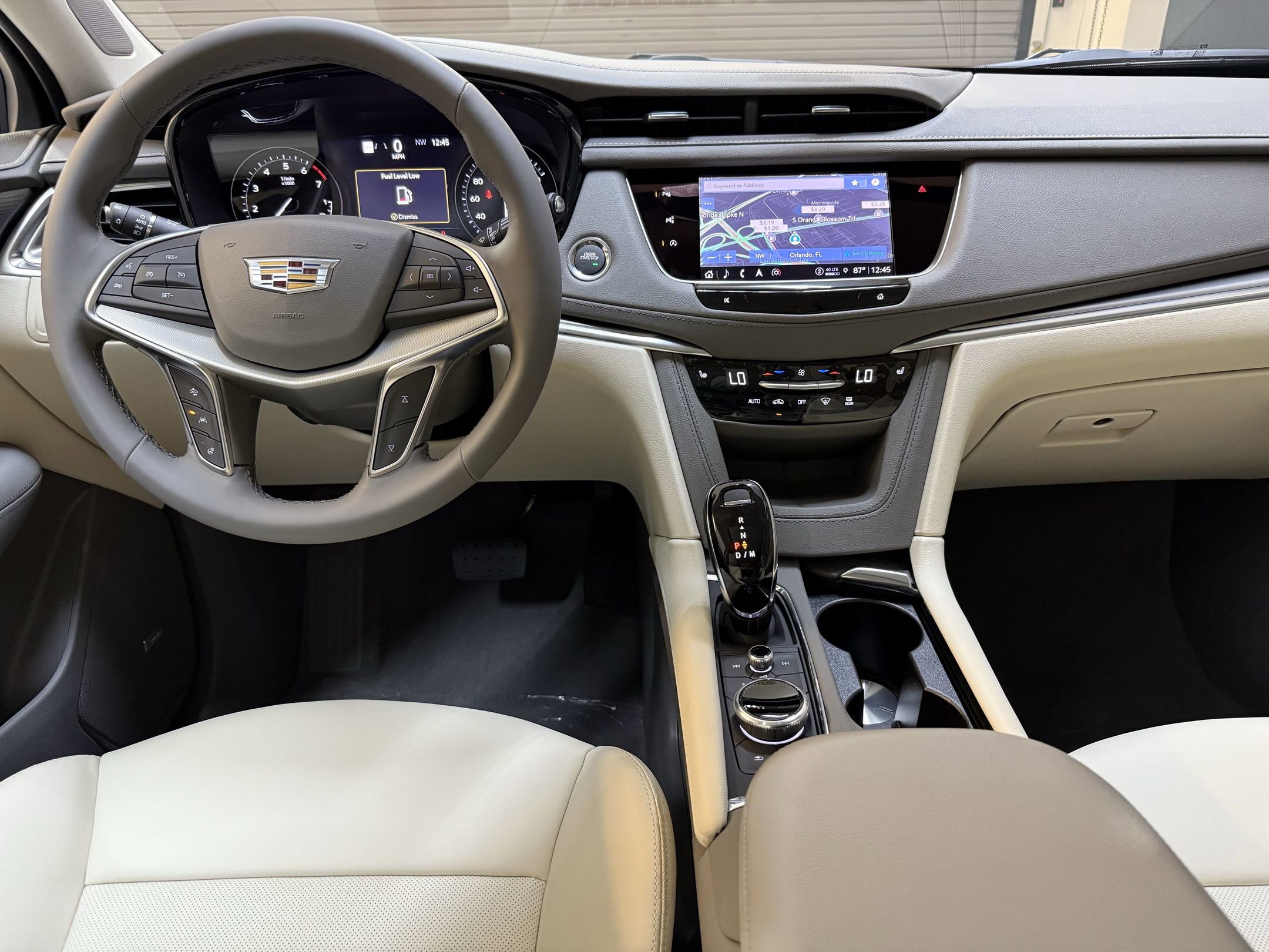 2025 Cadillac XT5 Premium Luxury photo 4