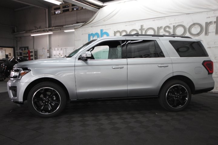 2024 Ford Expedition Limited photo 2