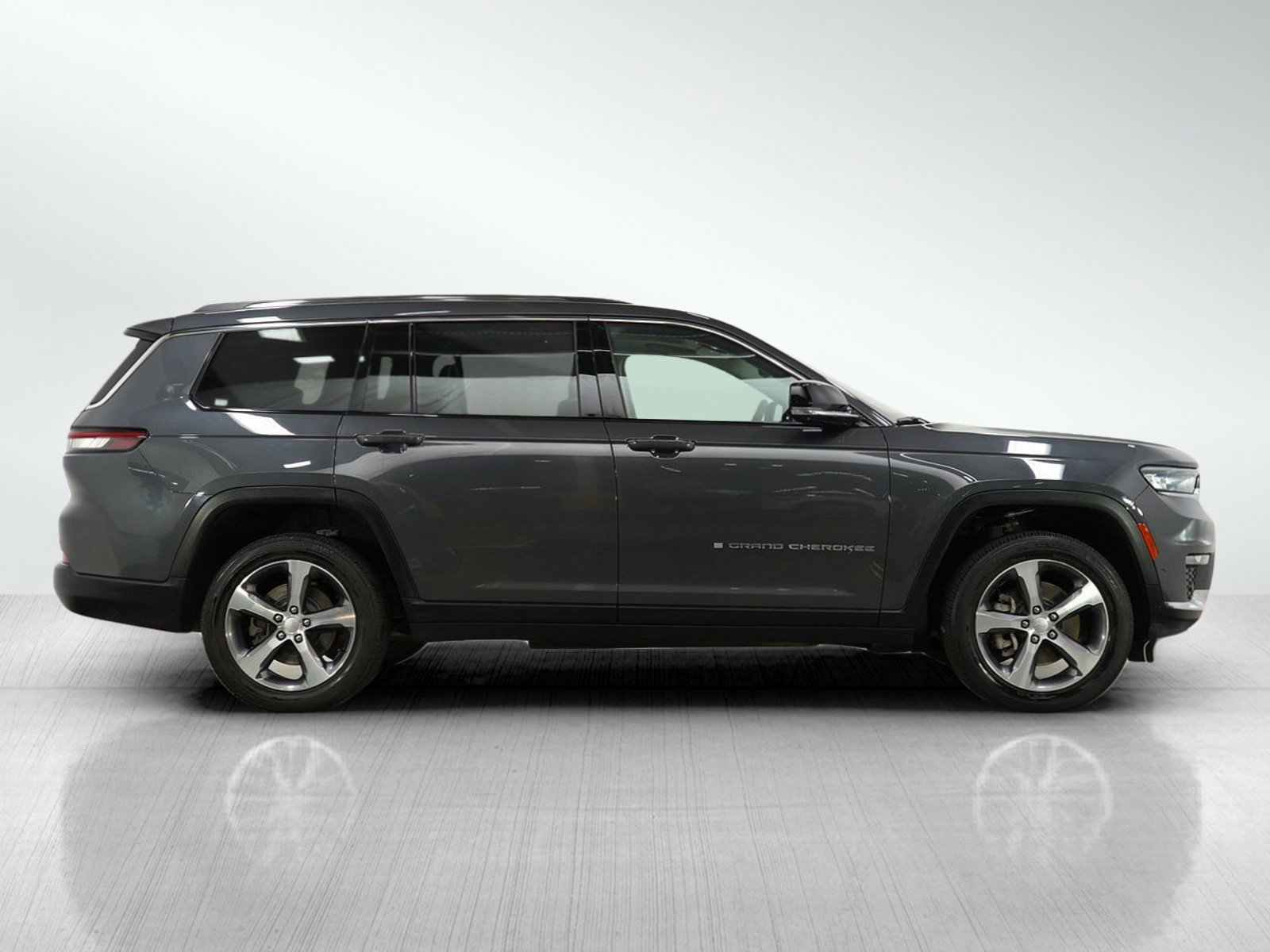 2023 Jeep Grand Cherokee Limited photo 6