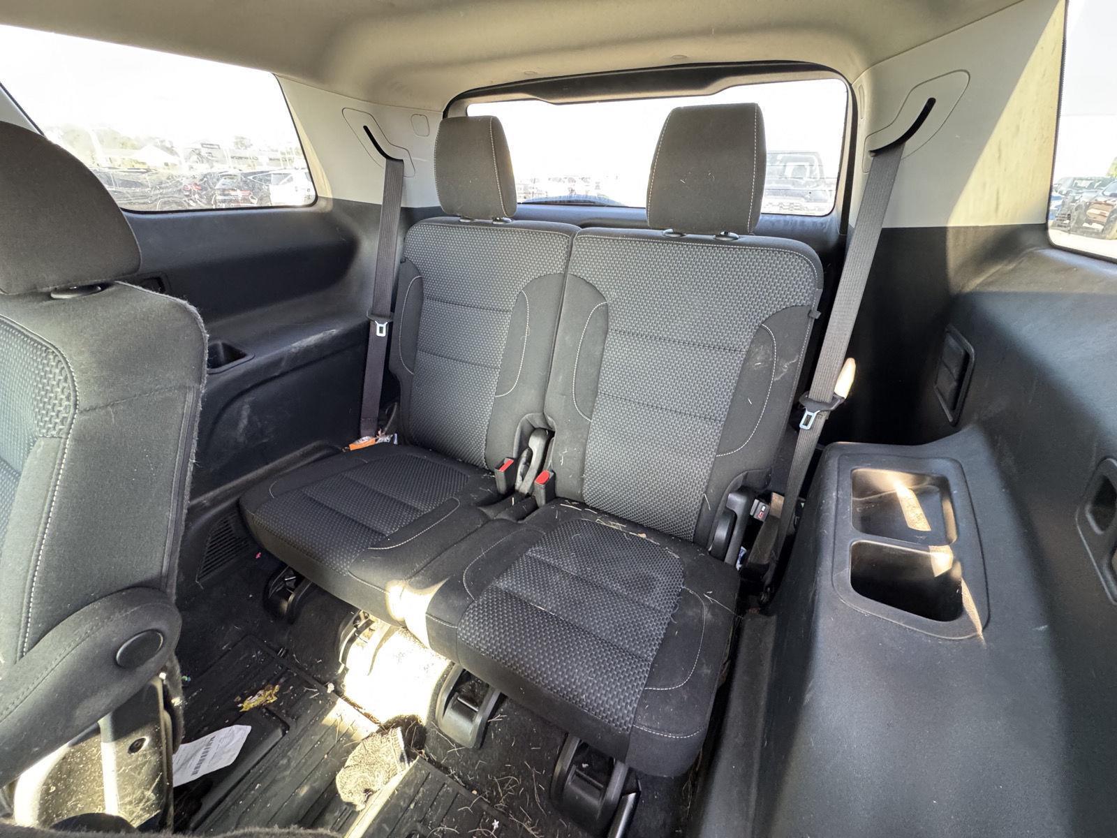 2021 Gmc Acadia SLE photo 23