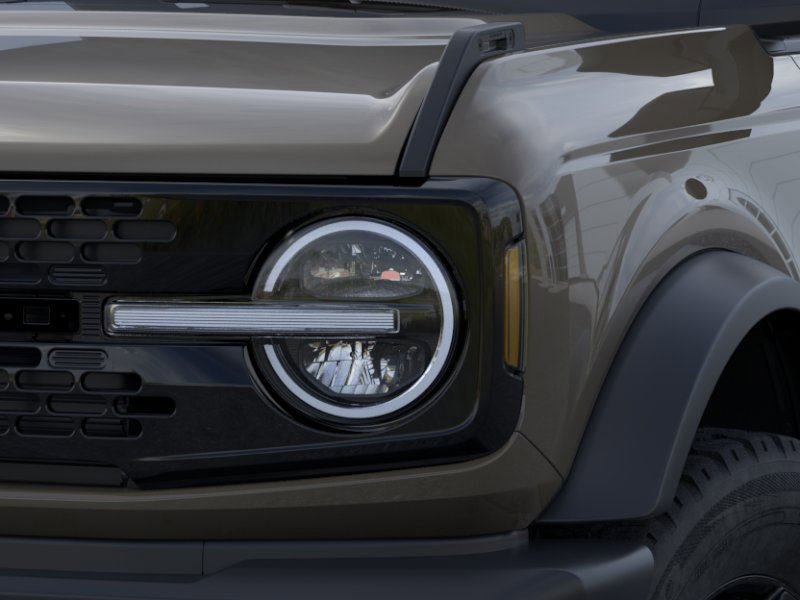 2025 Ford Bronco Outer Banks photo 17