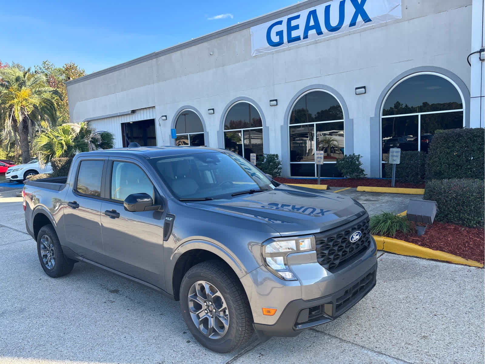 2025 Ford Maverick XLT's photo