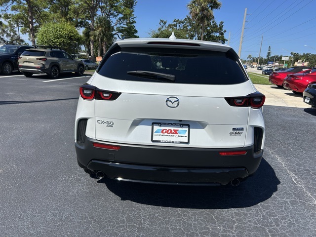 2025 Mazda CX-50 Premium photo 3