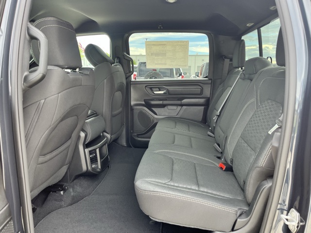 2025 Ram 1500 Tradesman photo 16